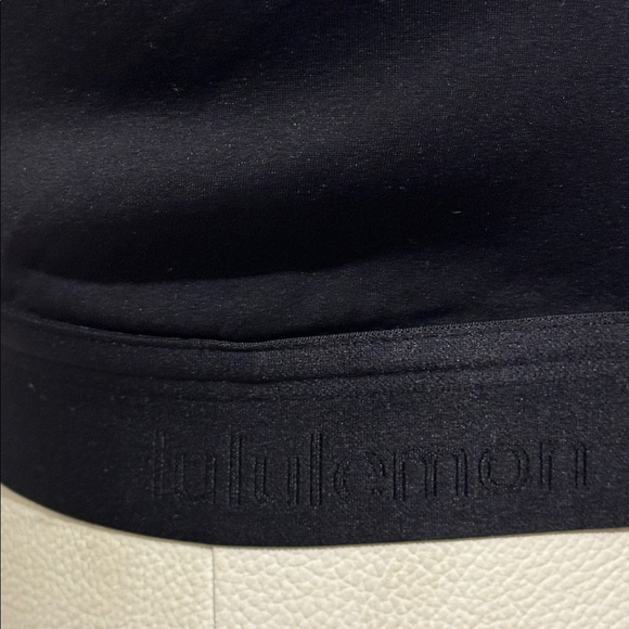Lululemon Athletica Black Sports Bra High Support Adjustable - Picture 2 of 6